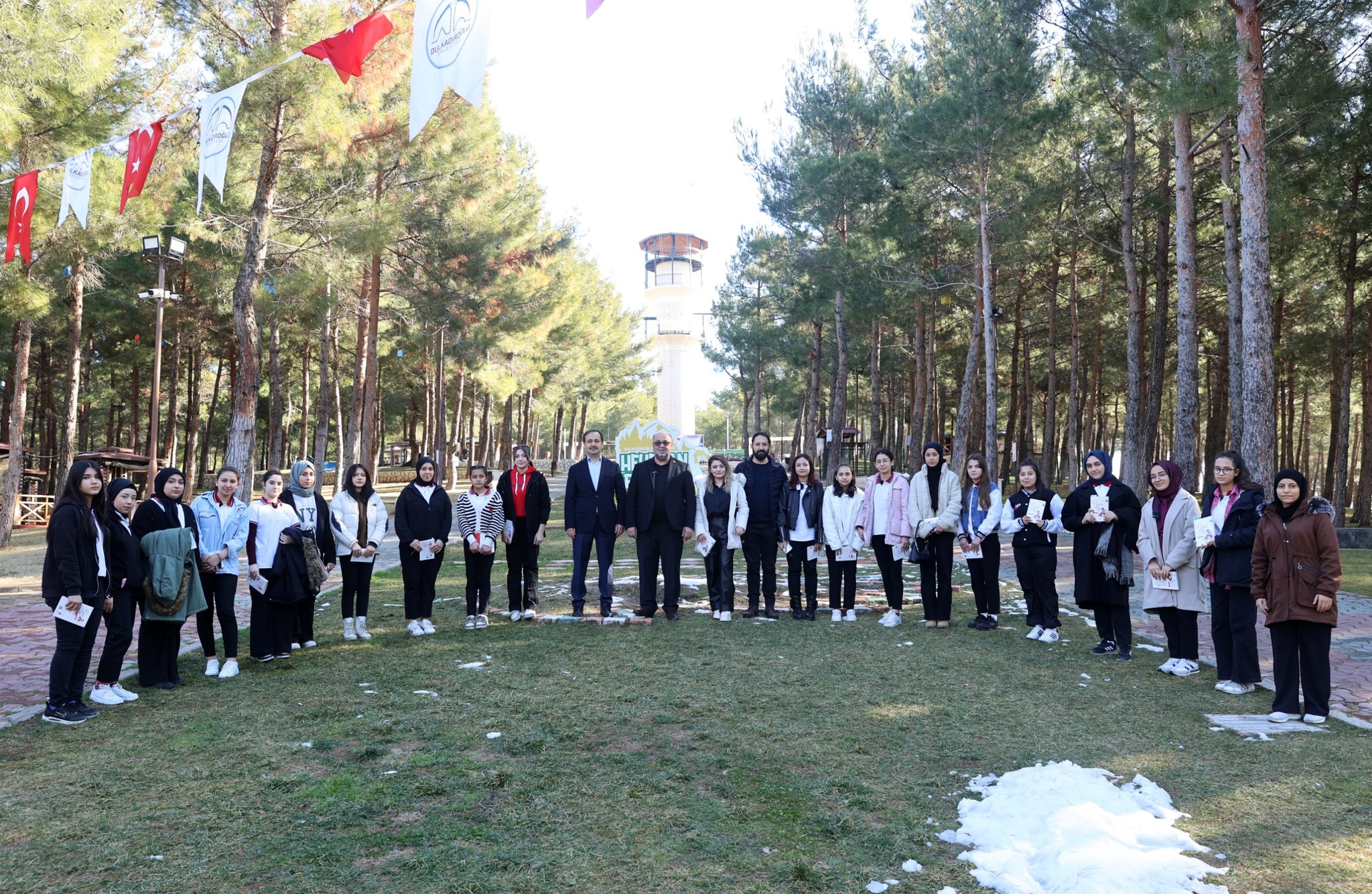 Kahramanmaraş Dulkadiroğlu Belediye Başkanı Mehmet Akpınar, İl Milli Eğitim Müdürlüğü
