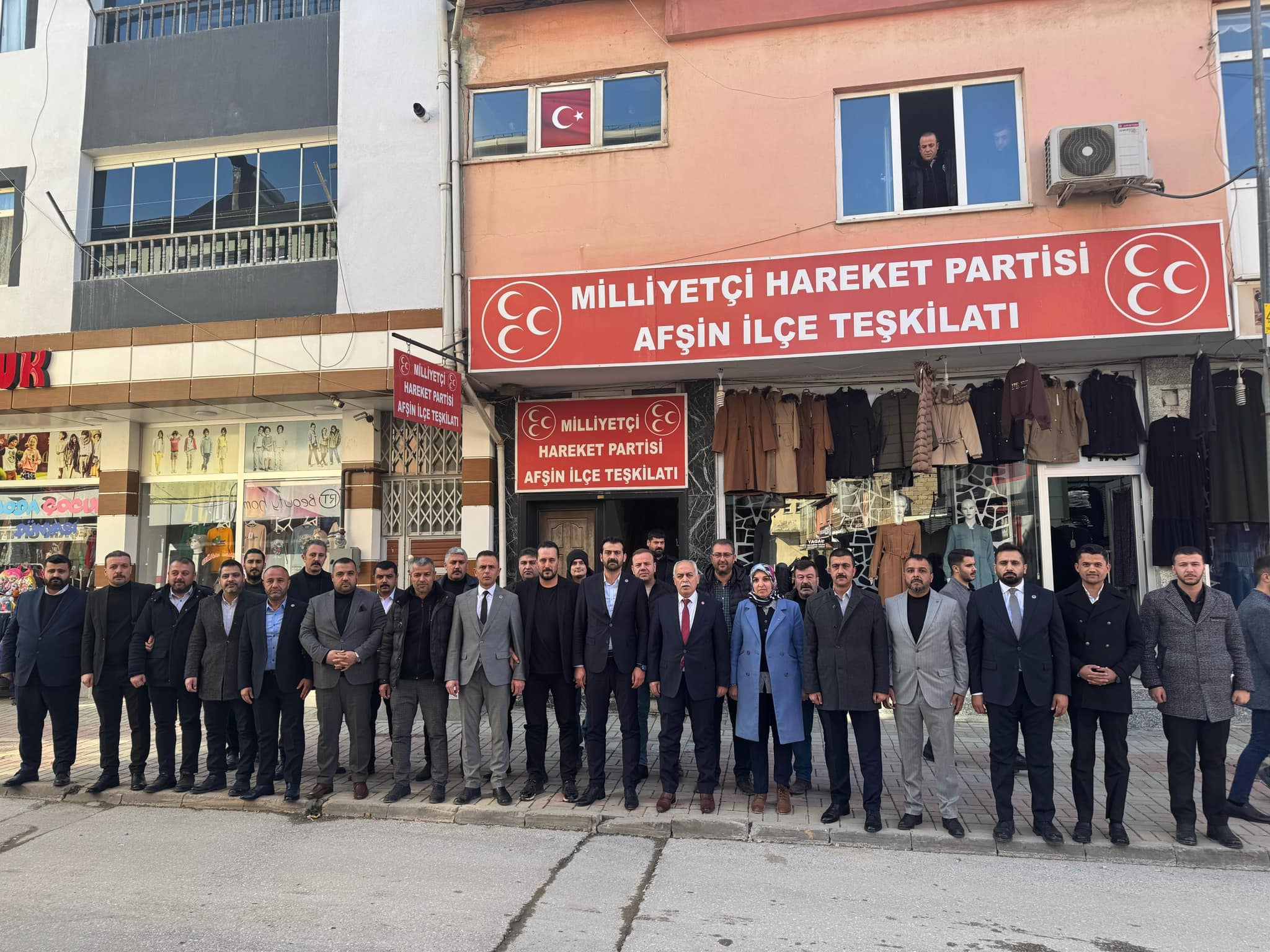 Kahramanmaraş Ülkü Ocakları İl Başkanı Ali Rıza Gedemenli, ilçe teşkilatlarıyla