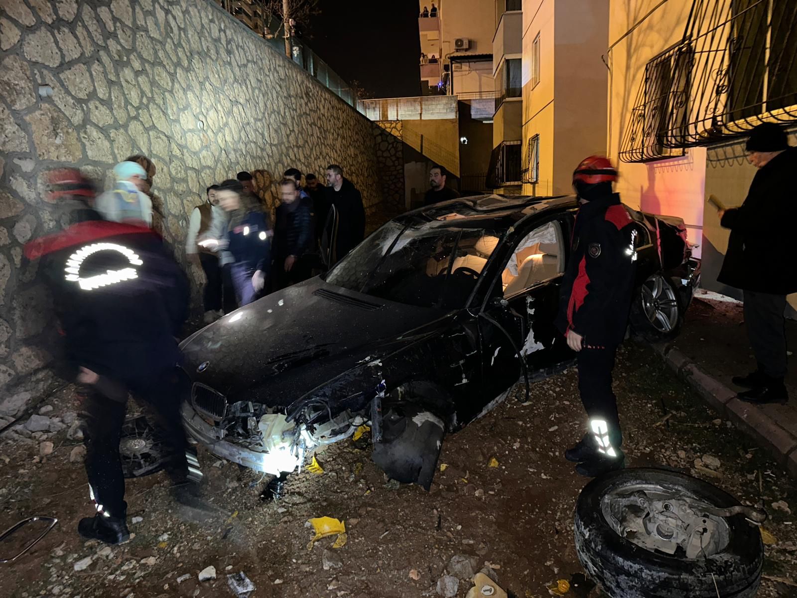 Kahramanmaraş'ın gece akıllara durgunluk veren bir trafik kazası yaşandı. Kazada