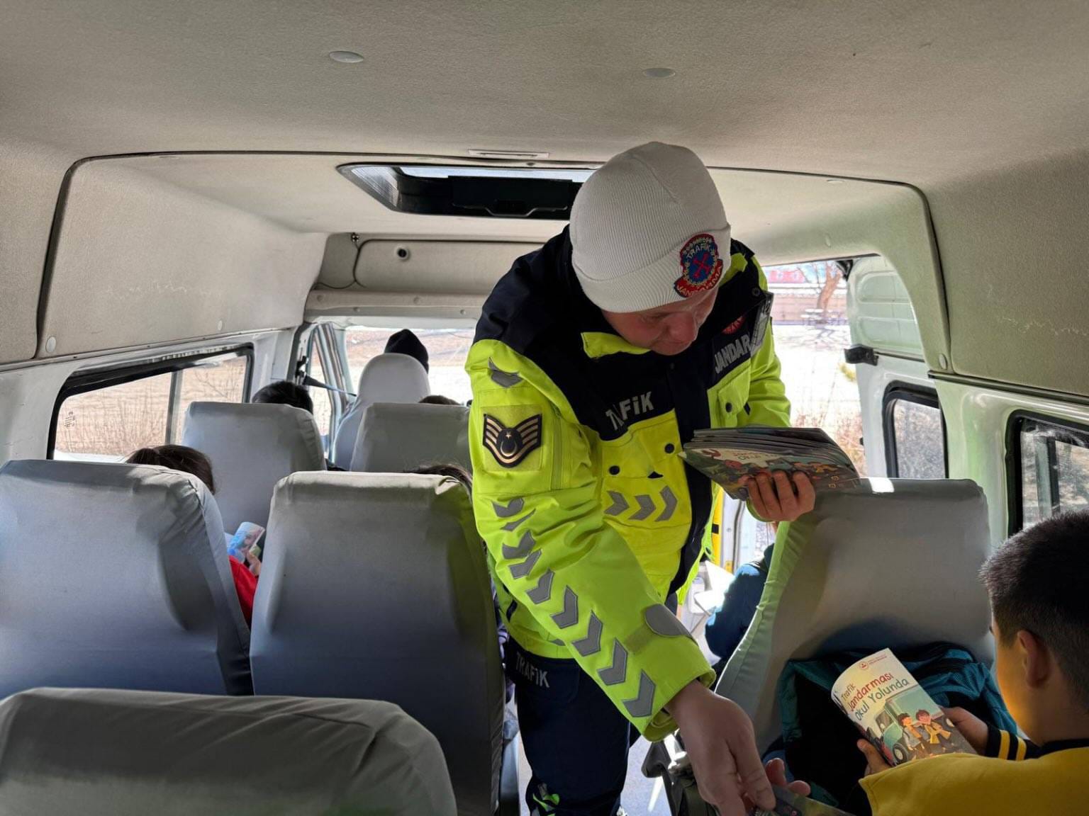 Jandarmadan Kahramanmaraş’ta Öğrencilere “Kemerini Tak, Ödülünü Kap” etkinliği 1 8a1d3f5c f818 463b a63d 3978355acab8