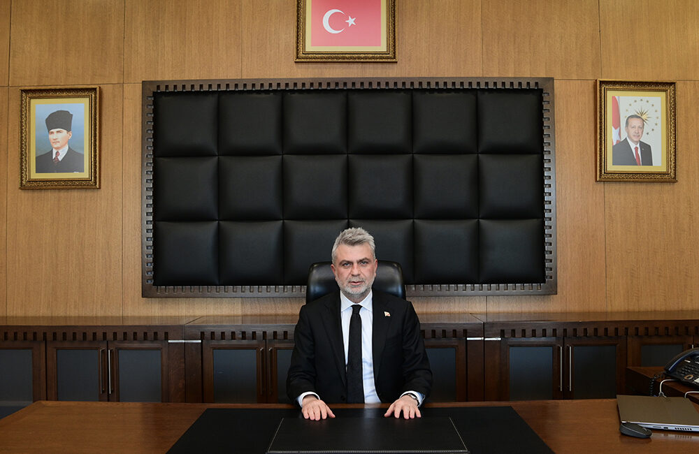 6 Şubat depremlerinde hayatını kaybeden vatandaşları rahmetle yad edenBaşkan Fırat