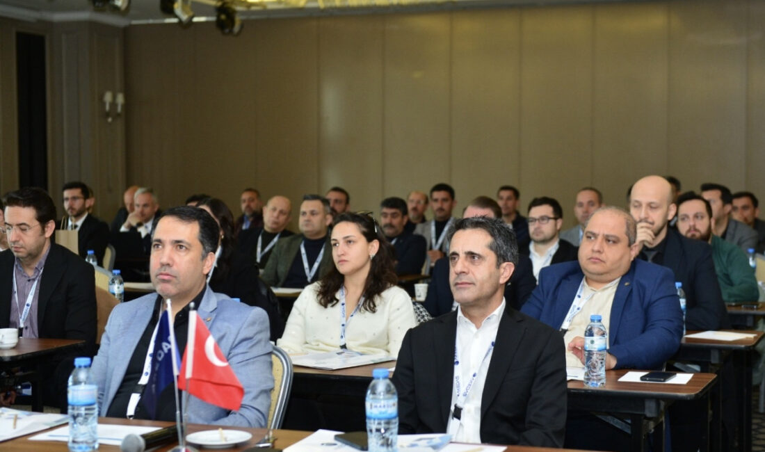 Akedaş Elektrik Dağıtım A.Ş., Genel Müdür Mehmet İlbasan'ın liderliğinde gerçekleşen