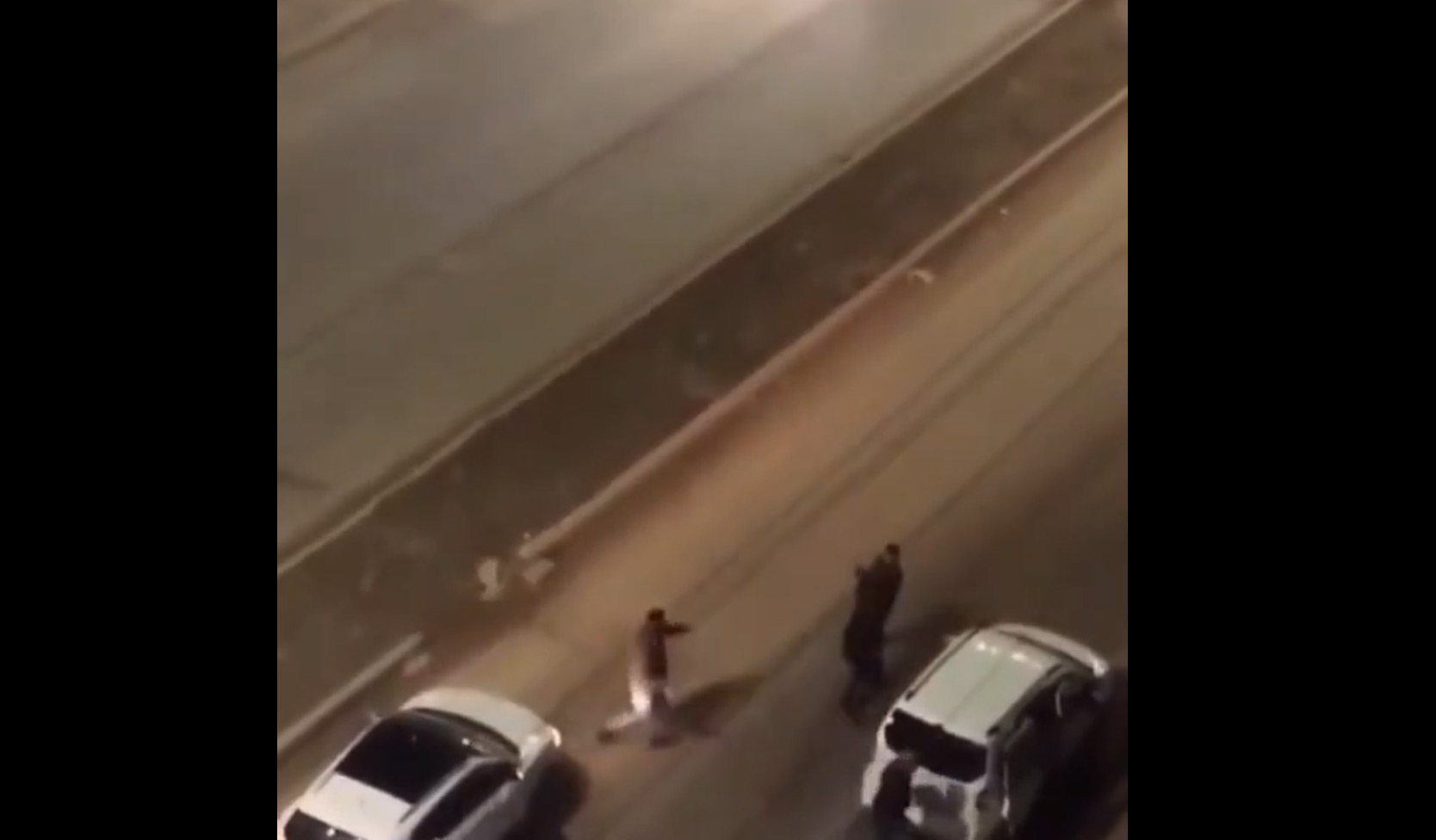 Kahramanmaraş'ta trafikte yol verme tartışması silahlı çatışmaya dönüştü.