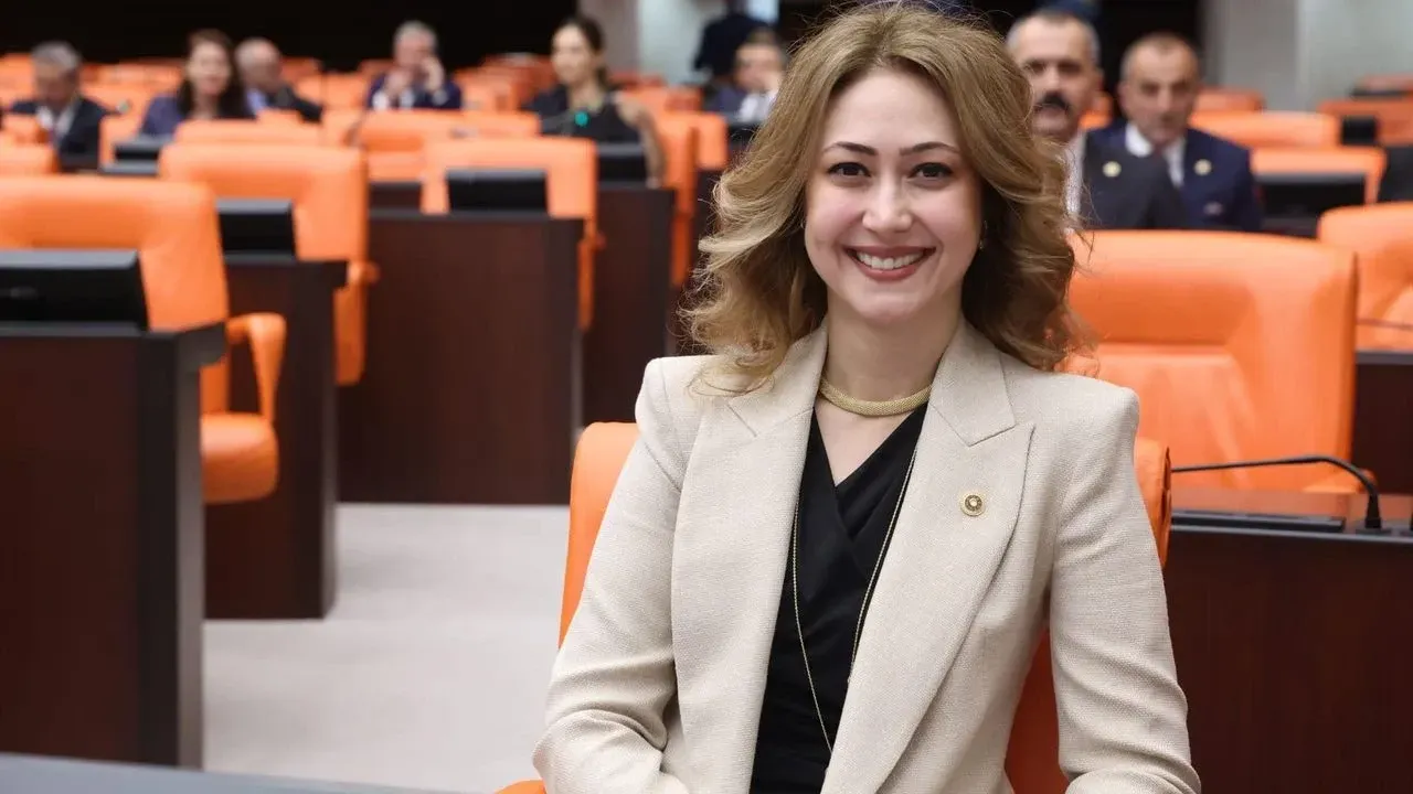 MHP Kahramanmaraş Milletvekili Zuhal Karakoç Dora, TBMM Araştırma Komisyonu'nda Birleşmiş