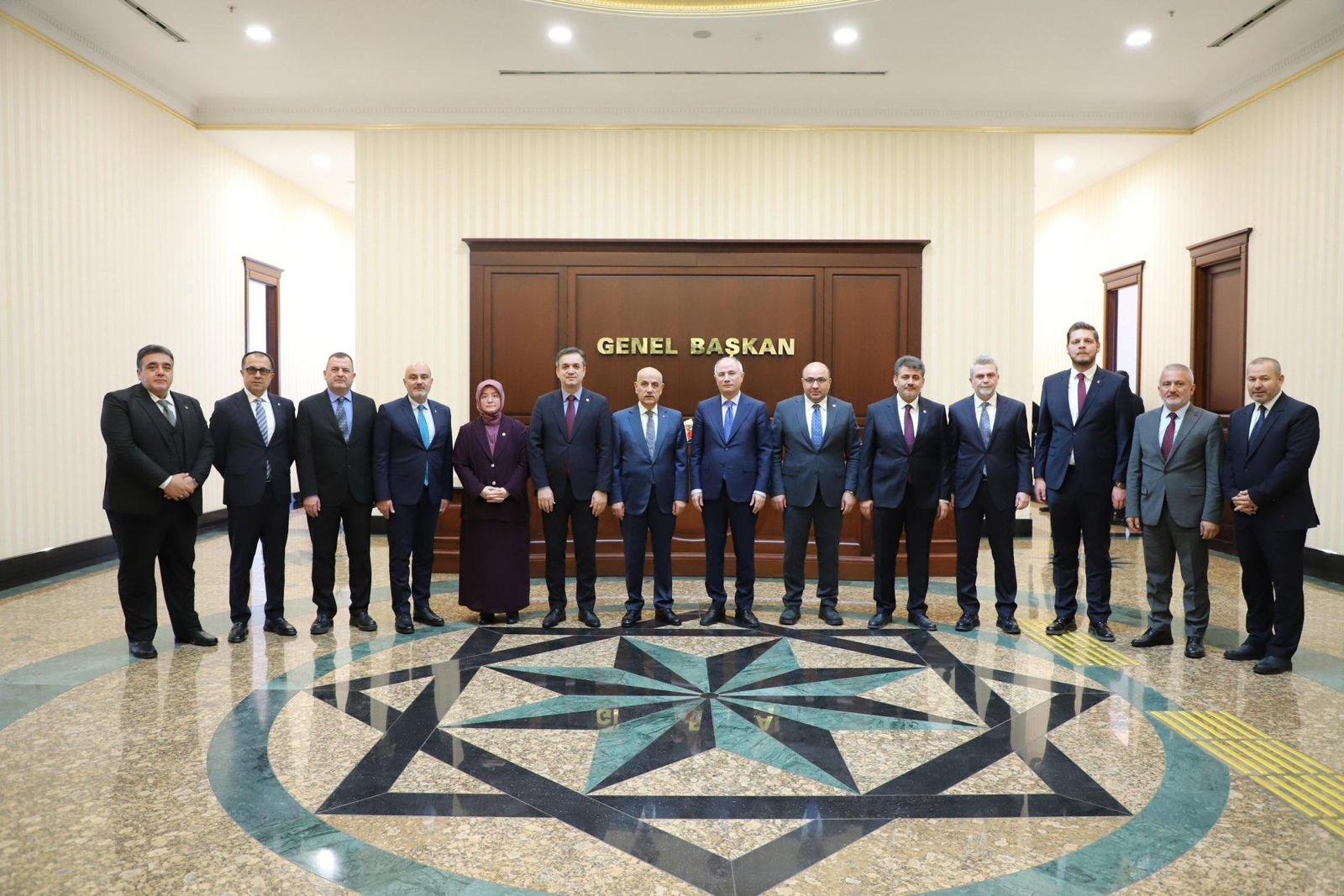 Tam kadro Ankara'ya çıkarma yapan AK Parti Kahramanmaraş Heyeti; 8.Olağan