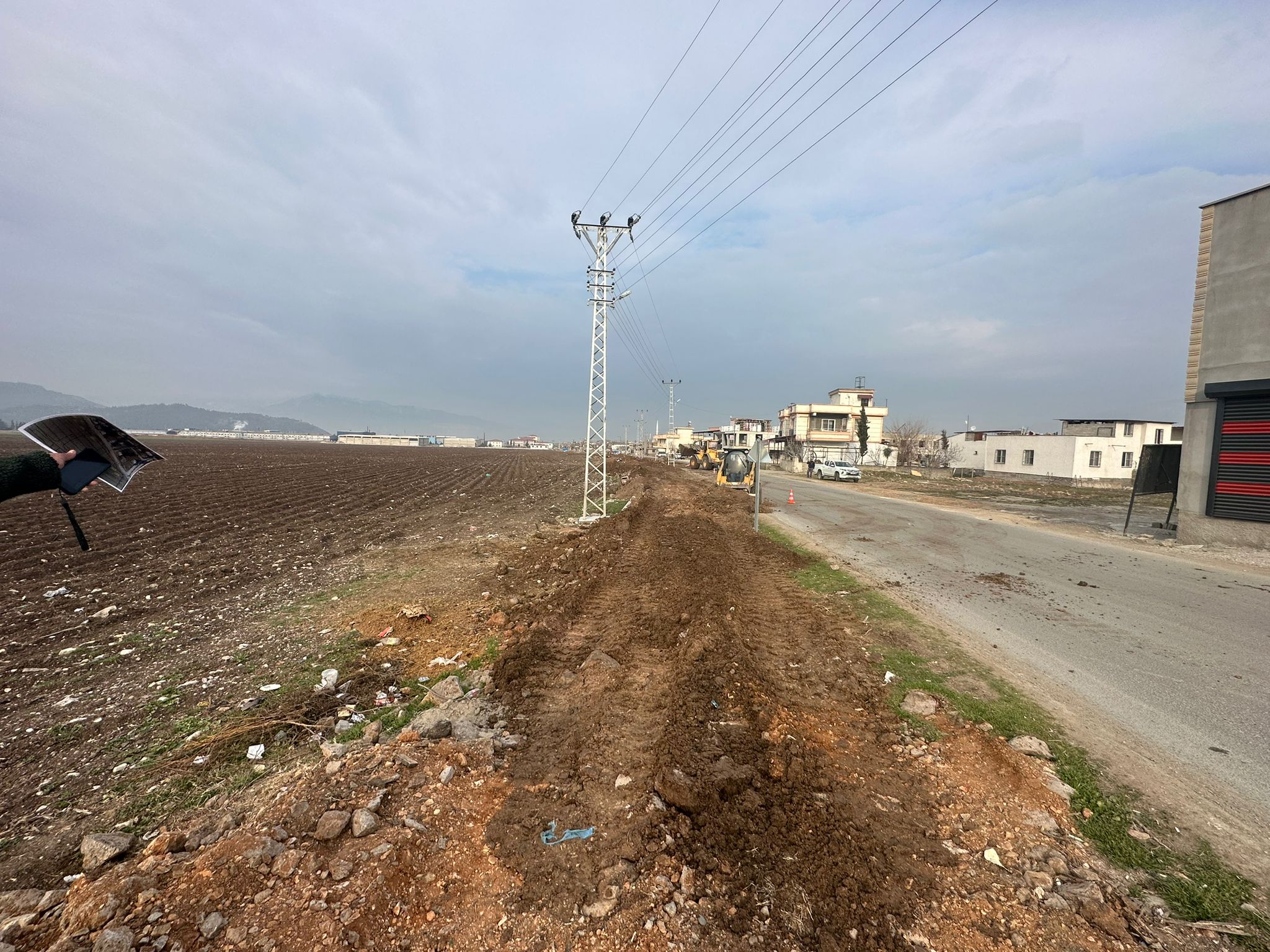 Dulkadiroğlu Belediyesi Fen İşleri Müdürlüğü, ilçe genelinde yürüttüğü altyapı ve