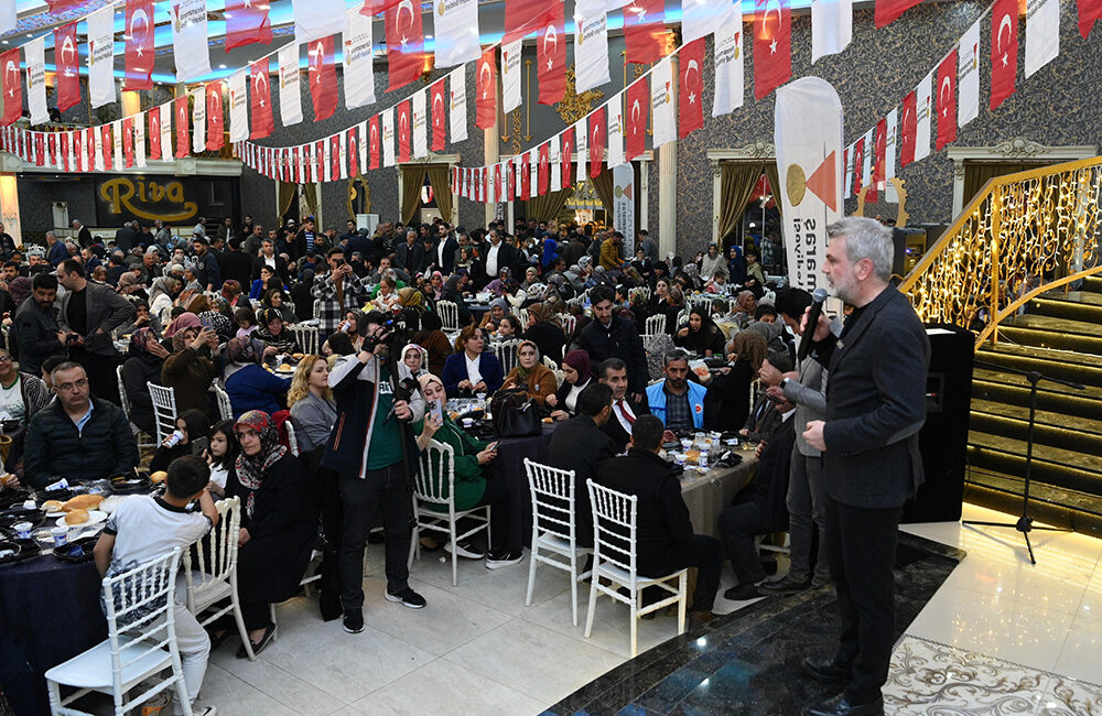 Büyükşehir Belediyesinin Ramazan ayına özel düzenlediği “İlçemde İftar Var” programı,