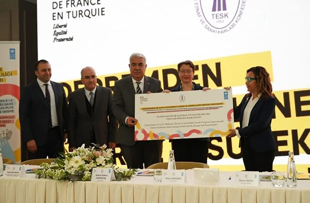 Kahramanmaraş Esnaf ve Sanatkârlar Odaları Birliği’nin girişimiyle, Fransa Hükümeti ve