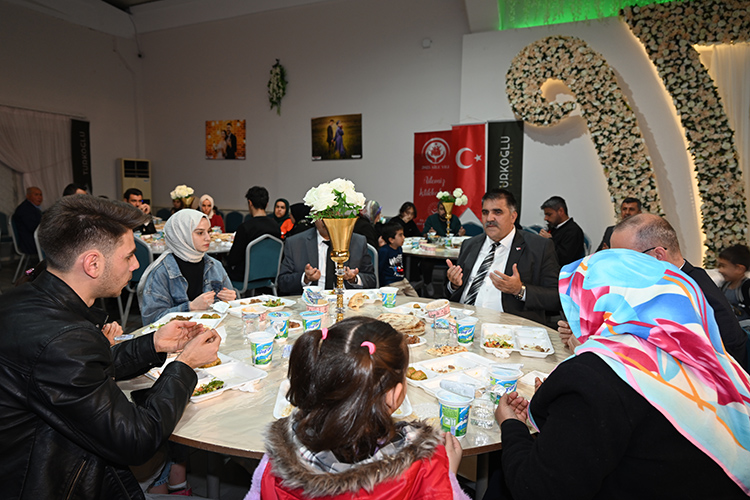 Başkan Karaca; “Onlar hiçbir zaman yalnız değil” 1 IMG 9556