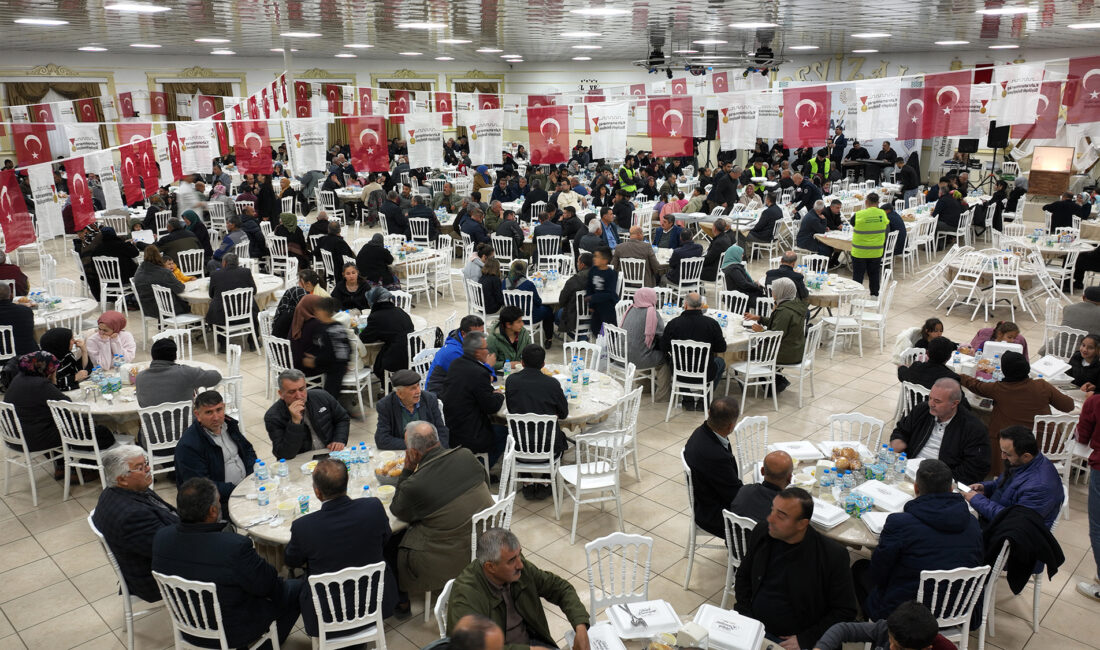 Büyükşehir Belediyesinin Ramazan ayının manevi iklimini ve dayanışma ruhunu ilçelerde