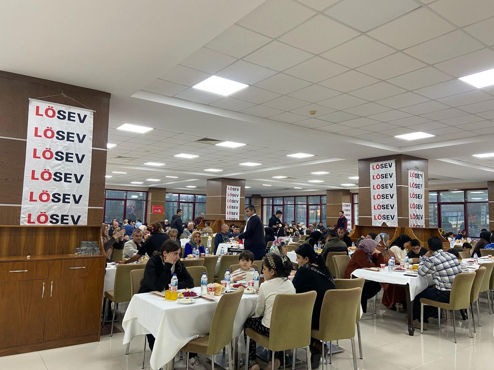 Lösemili Çocuklar Sağlık ve Eğitim Vakfı (LÖSEV), her yıl olduğu