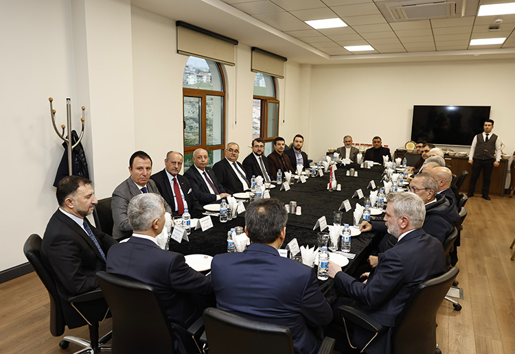 d9df55cc 935d 4768 baf0 08ad5e25787c