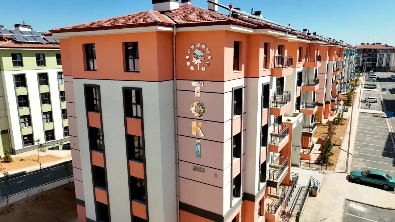 6 Şubat depremlerinin en büyük etkilerini yaşayan illerimizden biri olan