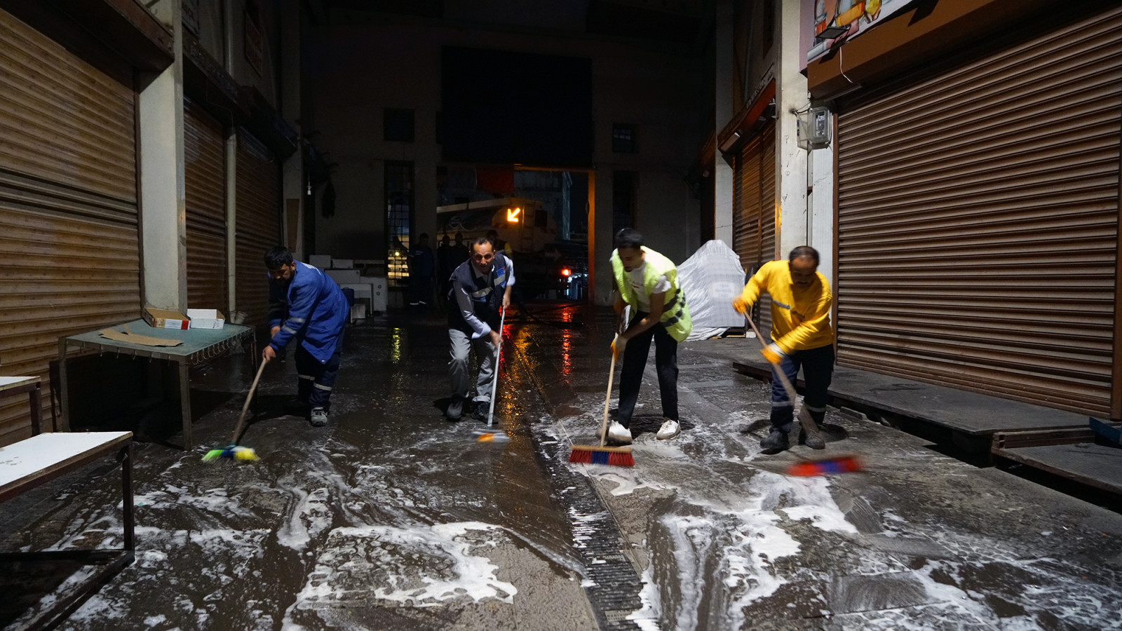 Büyükşehir Belediyesi, vatandaşların Ramazan Bayramı’nı daha temiz ve sağlıklı bir