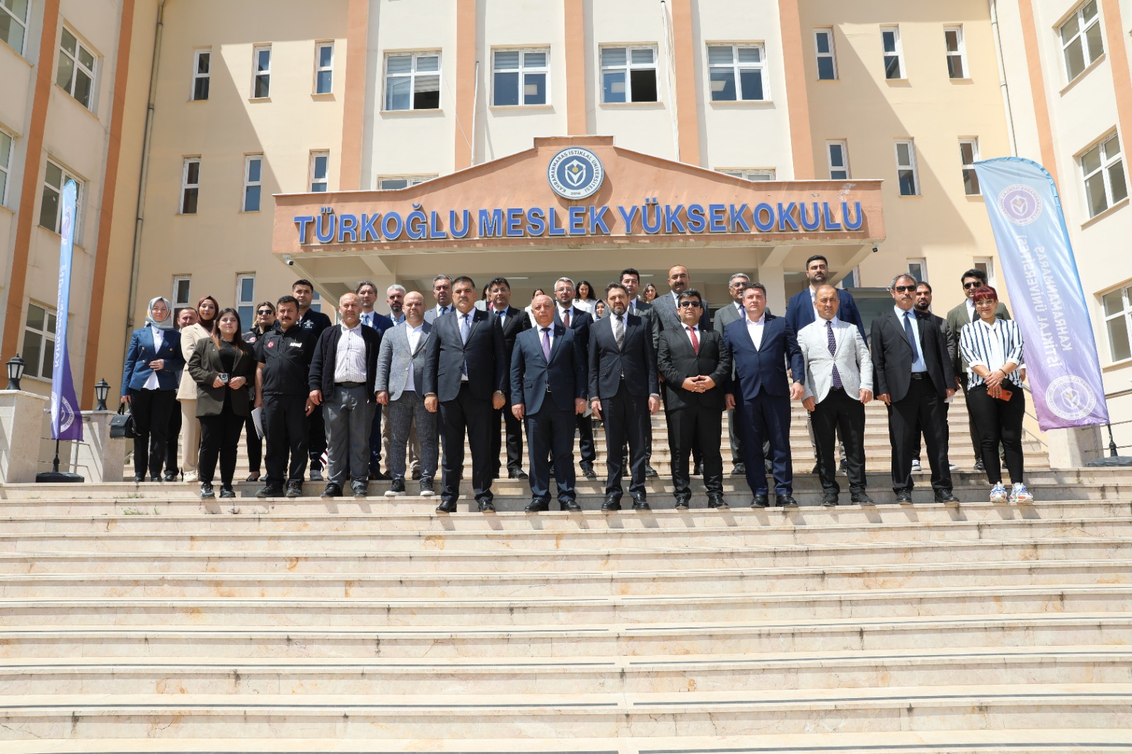 Kahramanmaraş İstiklal Üniversitesi Rektörü Prof. Dr. İsmail Bakan,gerek kamu da