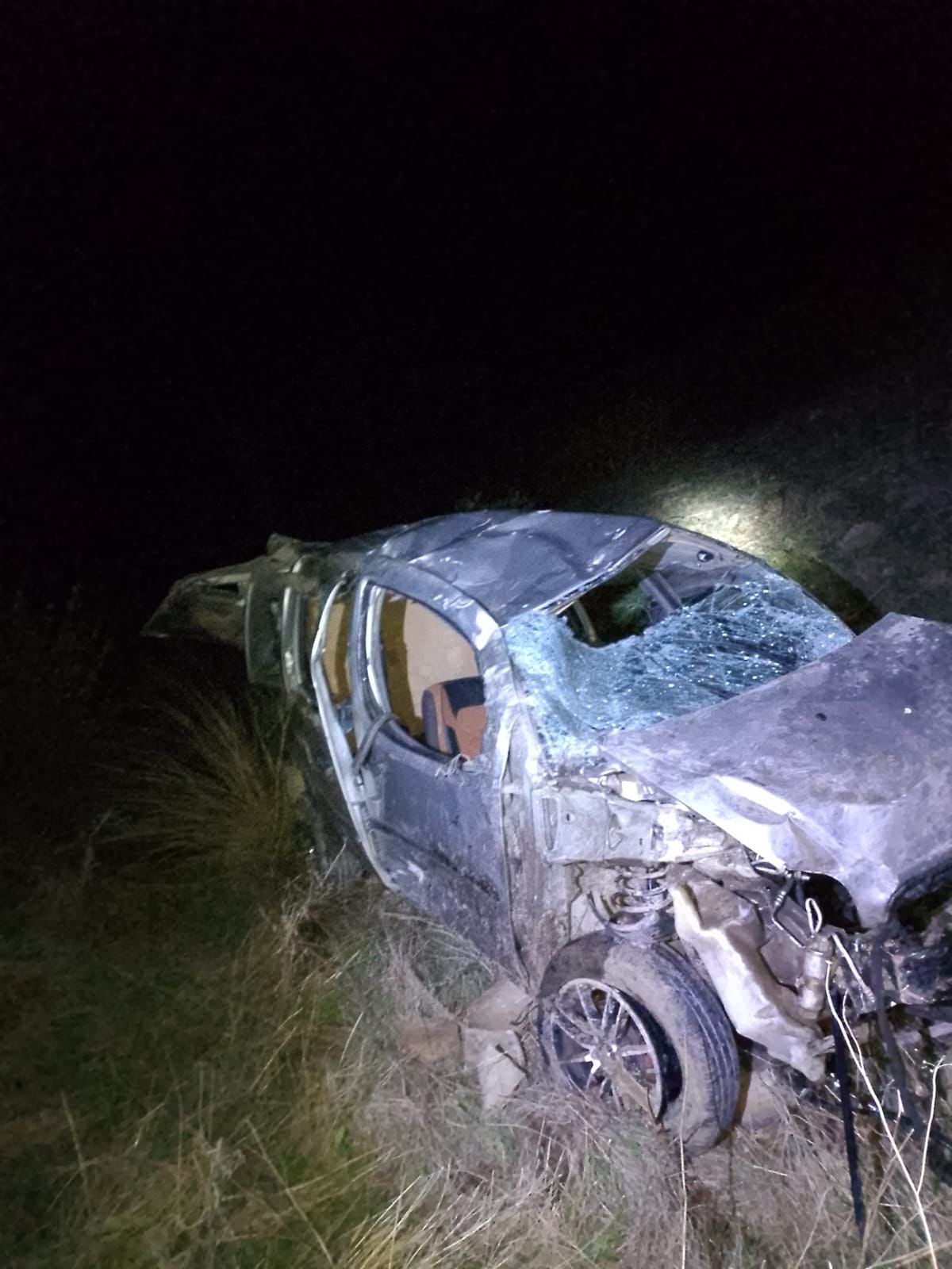 Kahramanmaraş’ın Onikişubat ilçesinde meydana gelen trafik kazasında bir otomobil yaklaşık