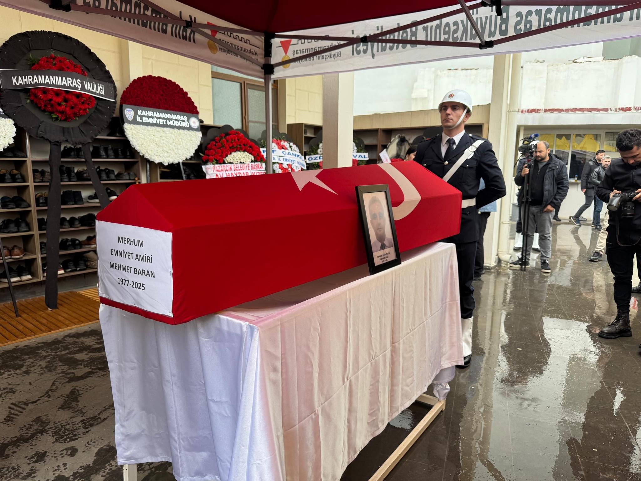 Kahramanmaraş Pazarcık İlçe Emniyet Müdür Vekili olarak görev yapan Emniyet