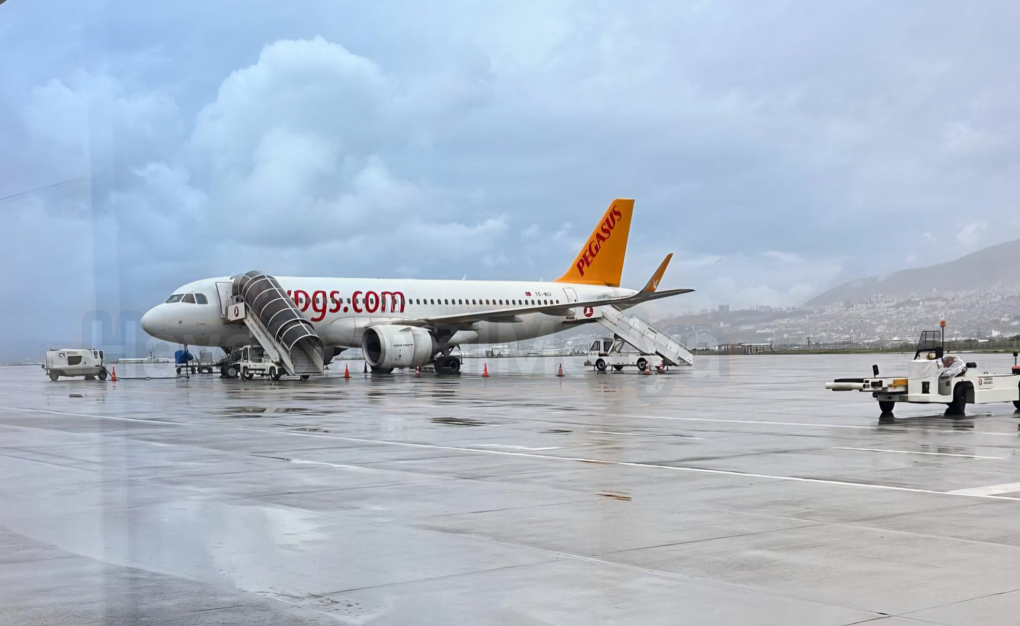 Pegasus Hava Yolları'nın bugün Kahramanmaraş Havalimanı'ndan İstanbul Sabiha Gökçen Havalimanı'na