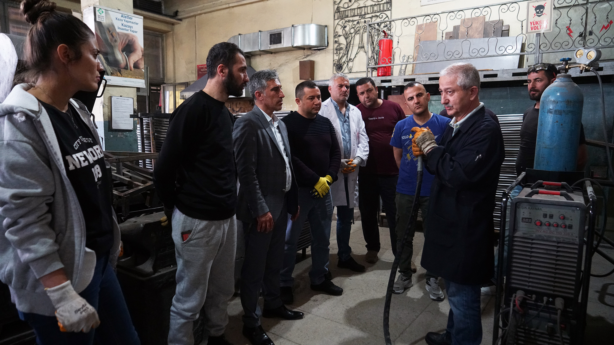 KAMEK’te düzenlenen Kaynakçılık Kursu, farklı yaş ve meslek gruplarından vatandaşların