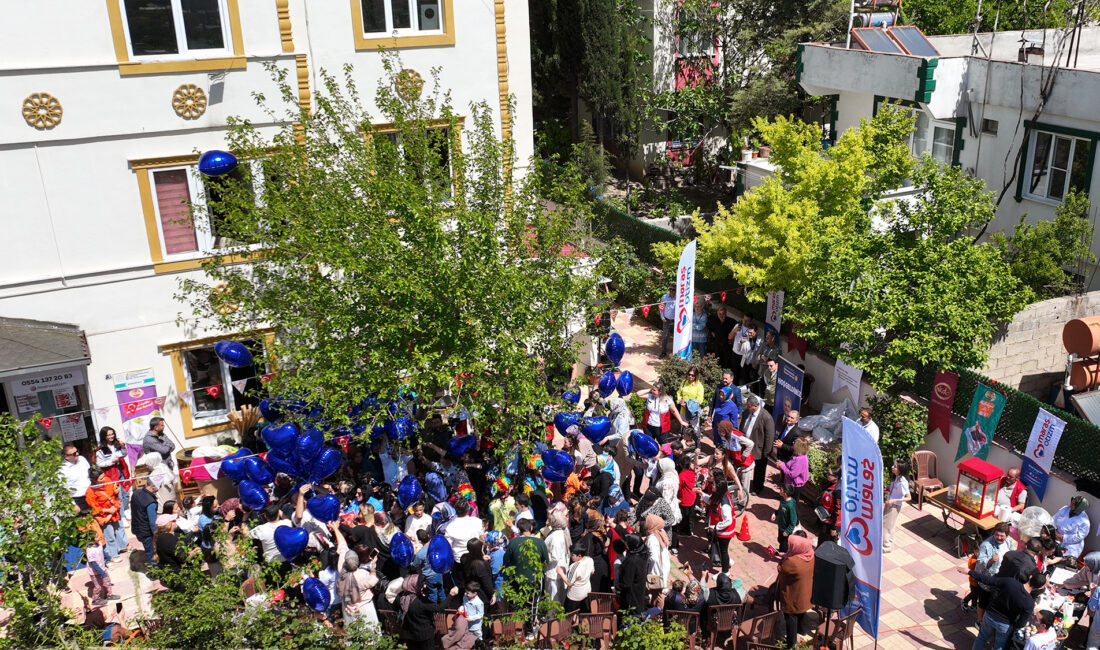 Büyükşehir Belediyesi, otizmli çocuklar ve ailelerine yönelik Maraş Otizm Erken