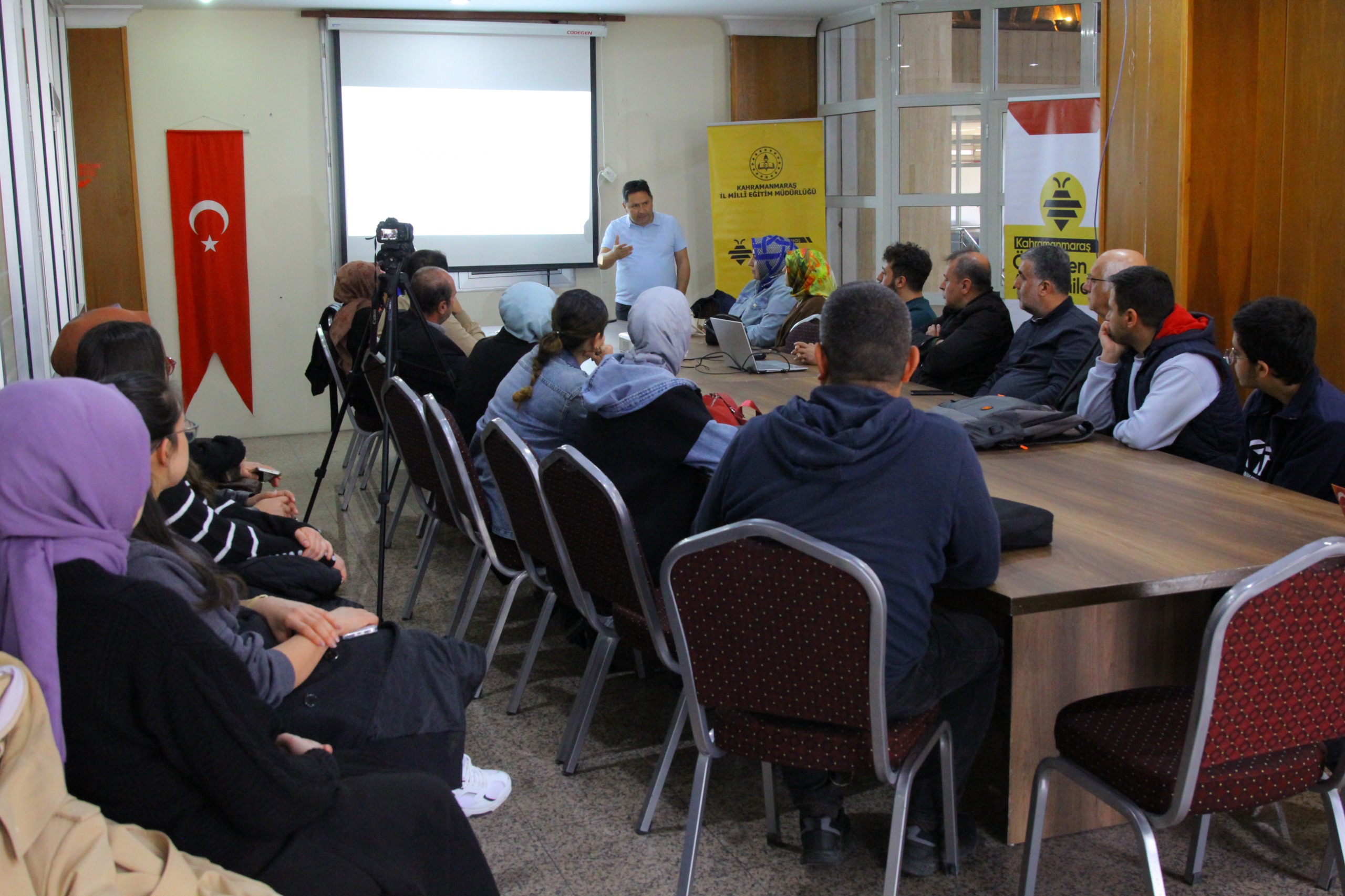 Kahramanmaraş Öğretmen Akademileri kapsamında yürütülen Biyografi Akademisi programı çerçevesinde, Araştırmacı