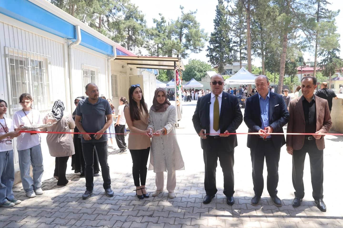 Kahramanmaraş'ın Dulkadiroğlu ilçesinde, Arslanbey Ortaokulu tarafından Filistin ve Gazze'deki insanlık