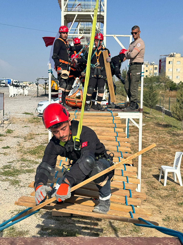 Kahramanmaraş İstiklal Üniversitesi İstiklal Arama Kurtarma Öğrenci Topluluğu, Üniversiteler Arama