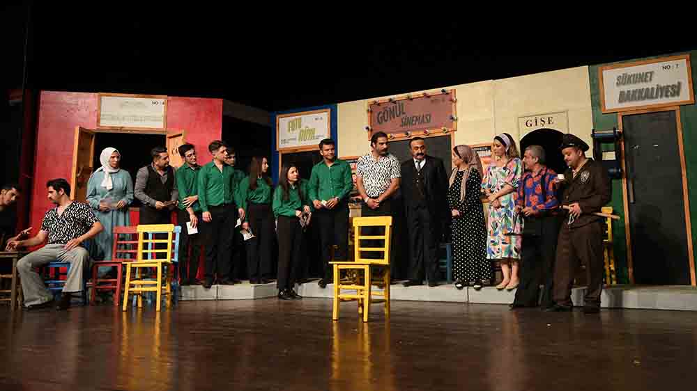 Büyükşehir Belediyesinin Sahne Maraş Tiyatro Okulu, “O Film Öyle Değil”