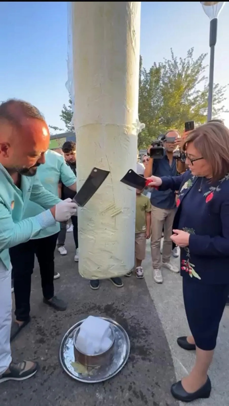 Gaziantep’te dondurma üretimi yapan bir firma, Gaziantep’te ürettiği dondurmanın Maraş