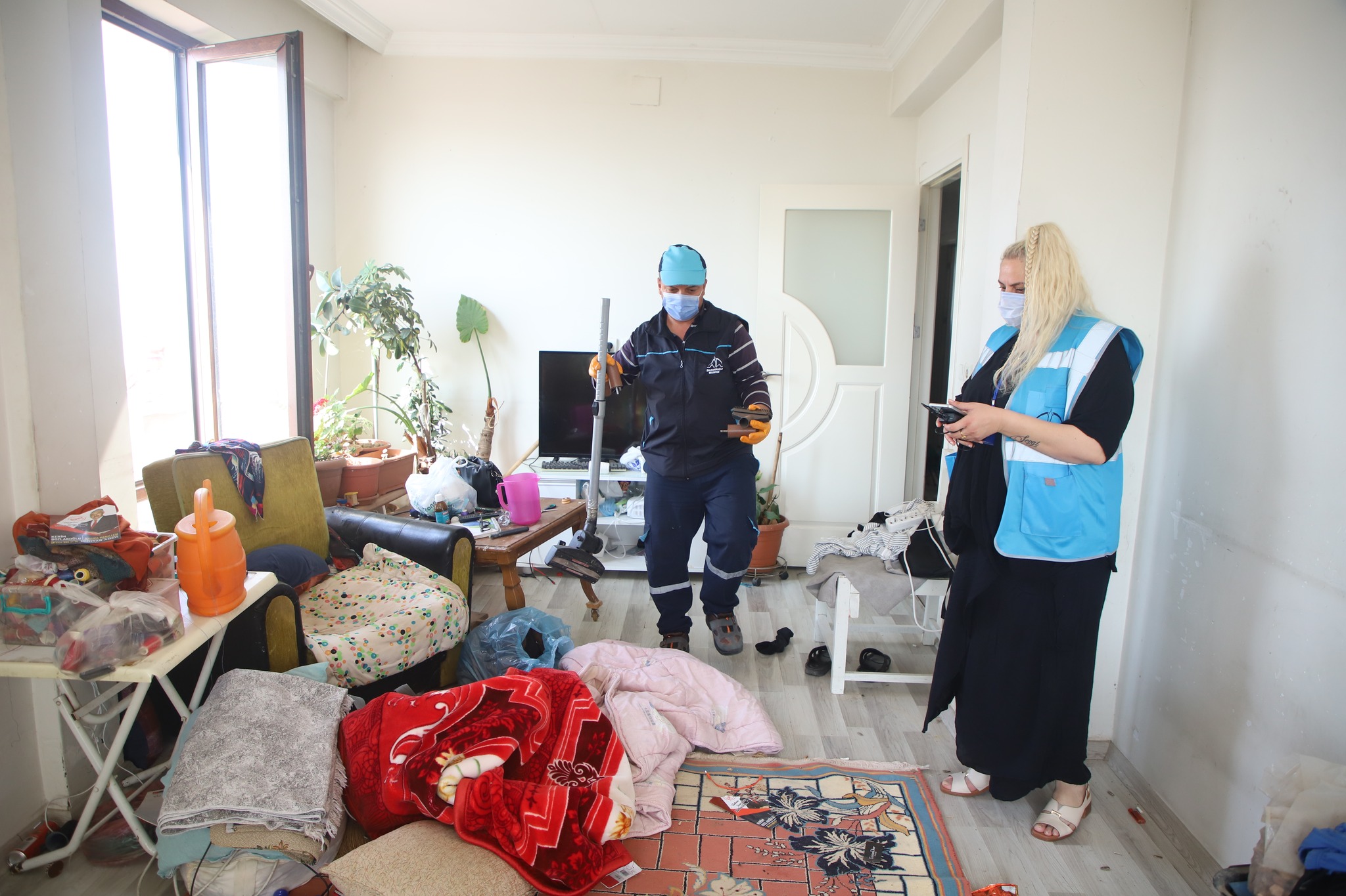 Kahramanmaraş'ta Dulkadiroğlu Belediyesi, sosyal sorumluluk anlayışı çerçevesinde ihtiyaç sahibi vatandaşların