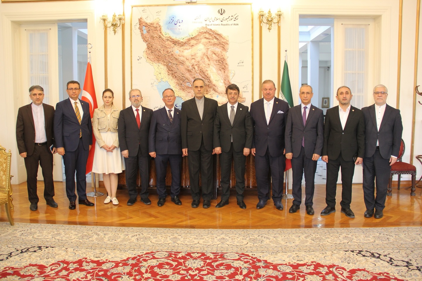 MHP Kahramanmaraş Milletvekili Zuhal Karakoç Dora, hem Türkiye Büyük Millet