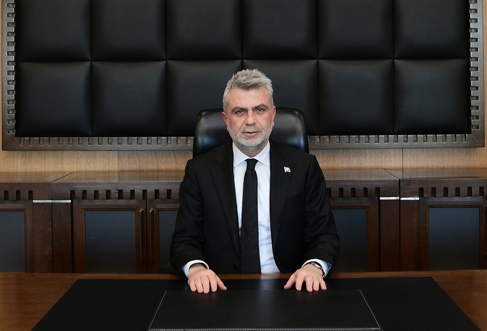 Büyükşehir Belediye Başkanı Fırat Görgel, geçirdiği kaza sonrası yoğun bakımda