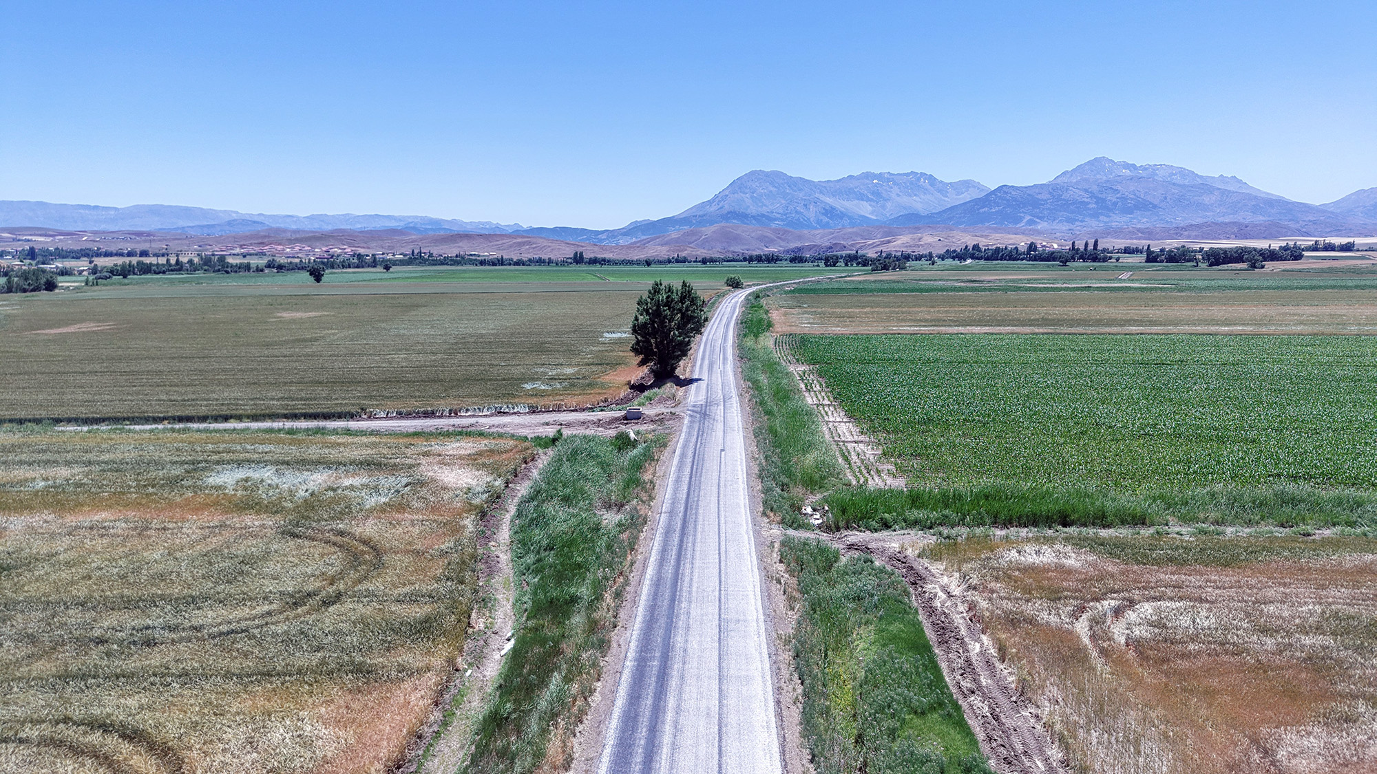 Büyükşehir Belediyesi, Afşin kırsalında 4 mahalleyi ilçe merkezine bağlayan 11