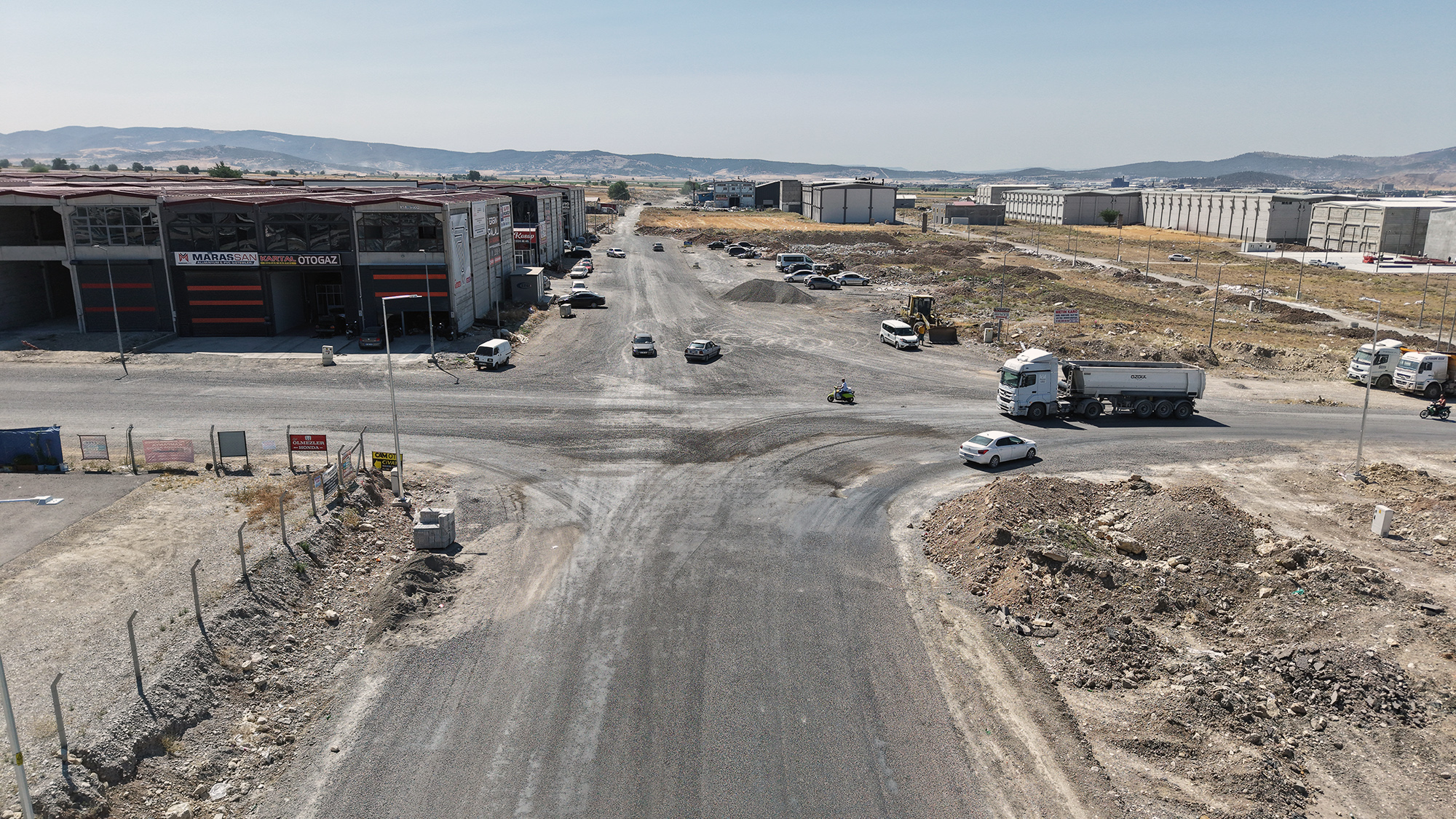 Büyükşehir Belediyesi, Yeni Sanayi Sitesinde ulaşımı sağlayan ana arterler ve