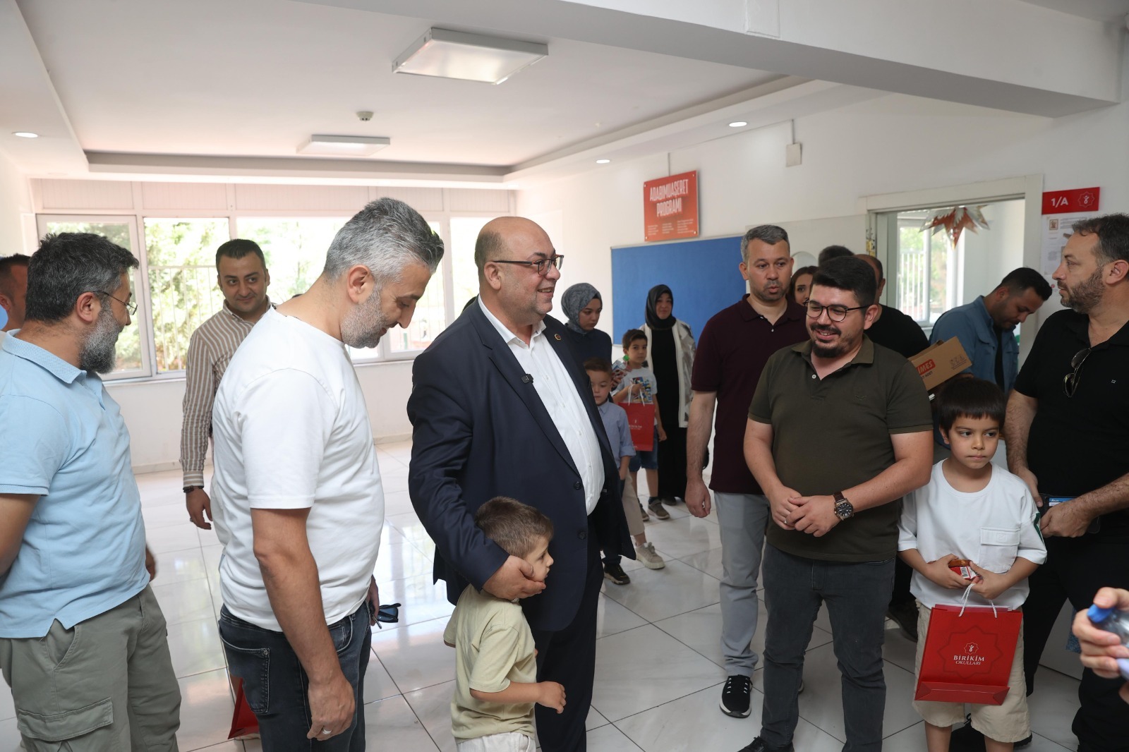 Dulkadiroğlu Belediye Başkanı Mehmet Akpınar, 2024-2025 eğitim öğretim yılının sona