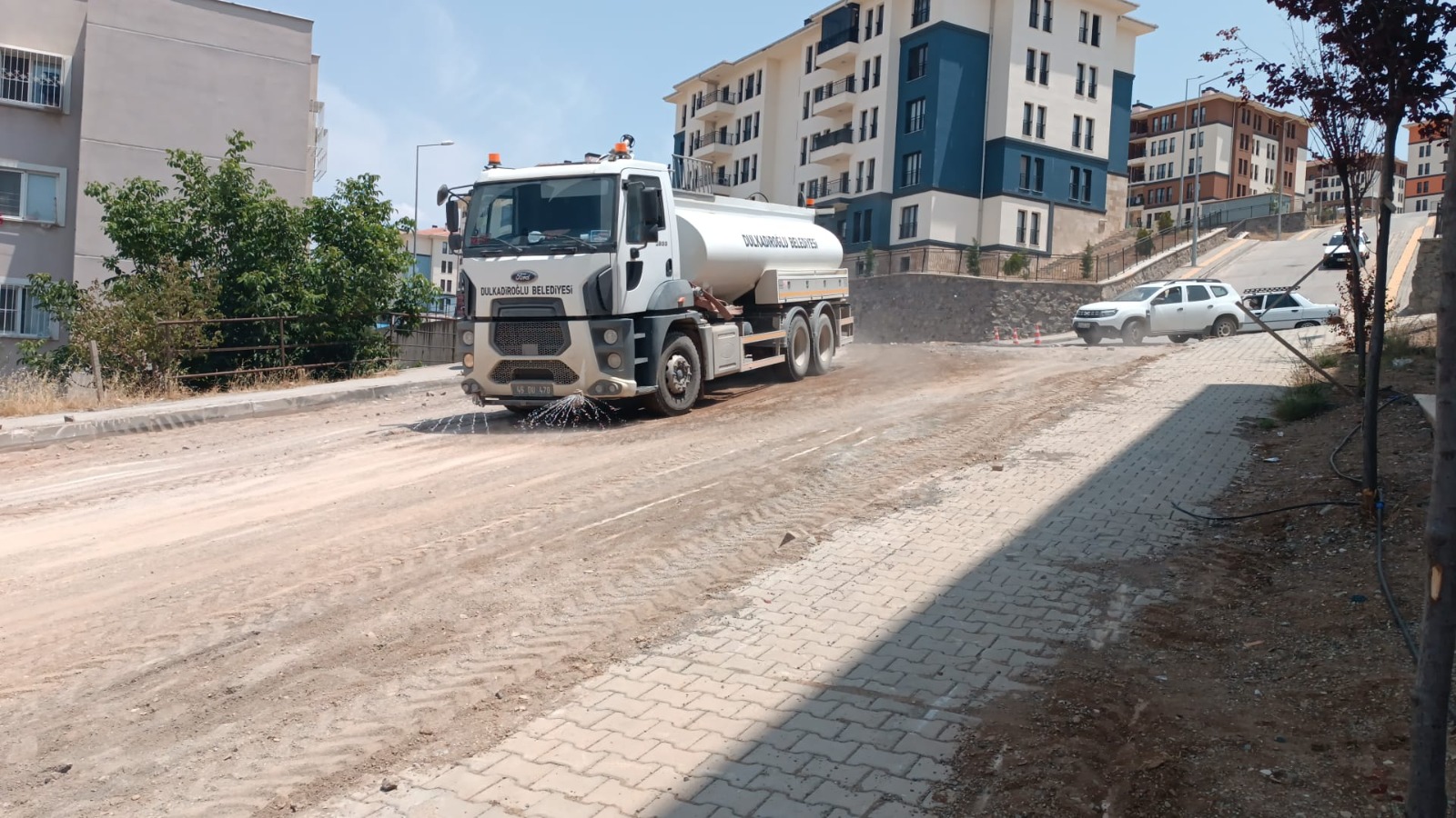 Dulkadiroğlu Belediyesi, vatandaşların yaşam konforunu artırmak, çevre düzenini sağlamak ve