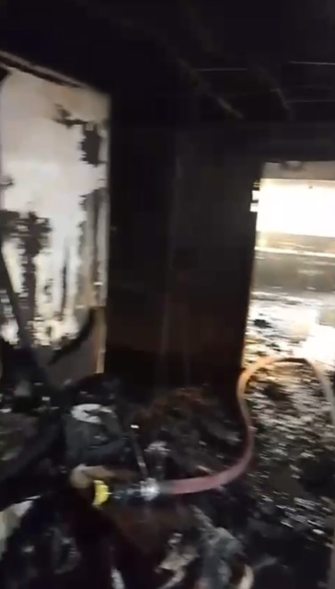 Kahramanmaraş'ın Onikişubat ilçesi Binevler Mahallesi'nde bulunan 12 katlı bir binanın