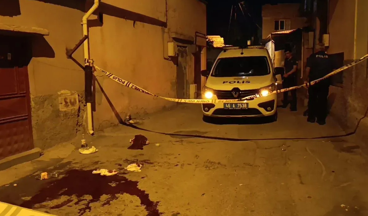 Kahramanmaraş'ın Onikişubat ilçesi Mağralı Mahallesi'nde 8 Haziran Pazar gecesi yaşanan