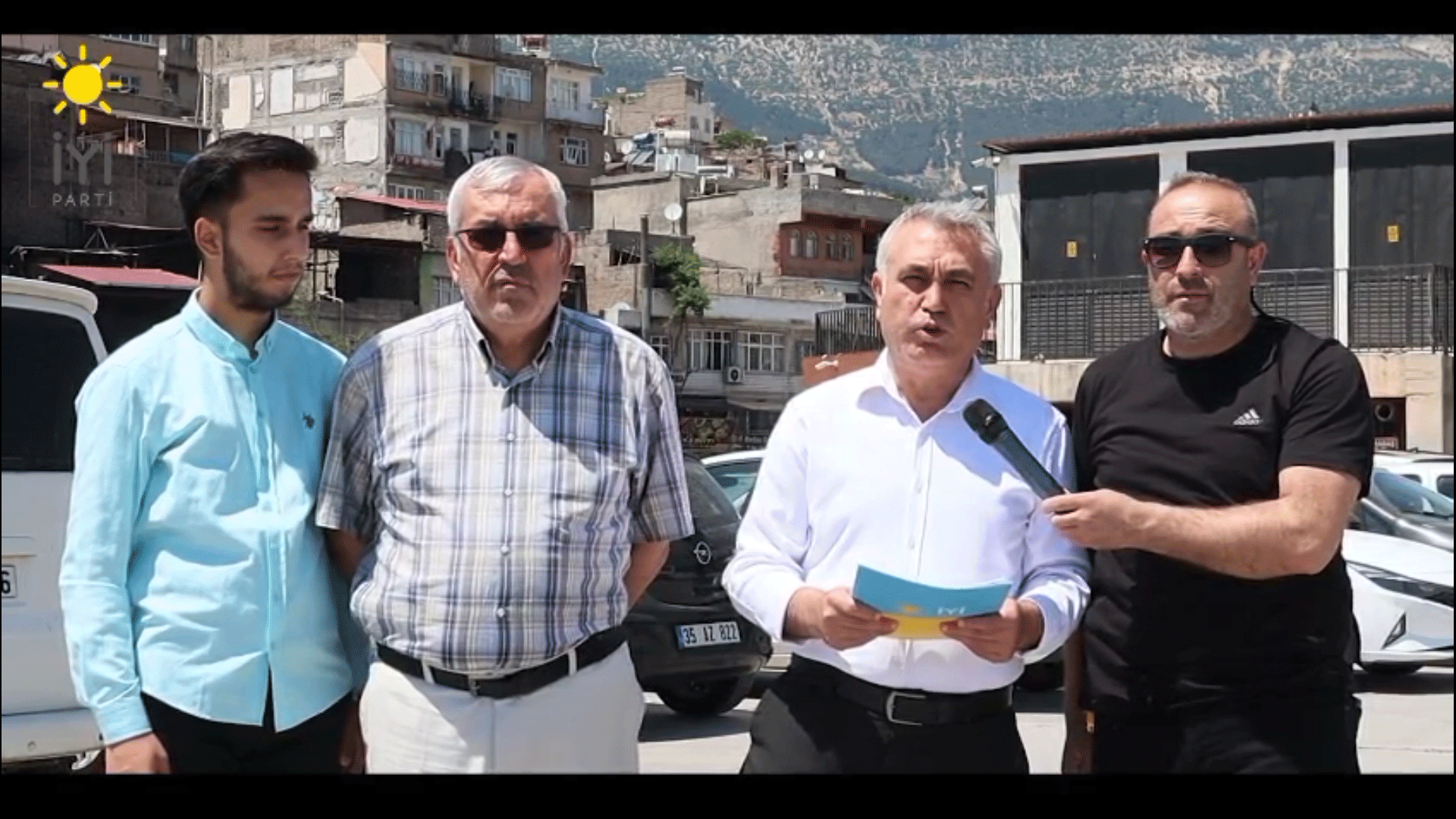İYİ Parti Kahramanmaraş İl Başkanı Süleyman Tekerek, Kurban Bayramı öncesinde