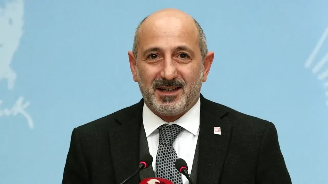 CHP Kahramanmaraş Milletvekili Ali Öztunç, Türkiye Büyük Millet Meclisi'nde görüşülen