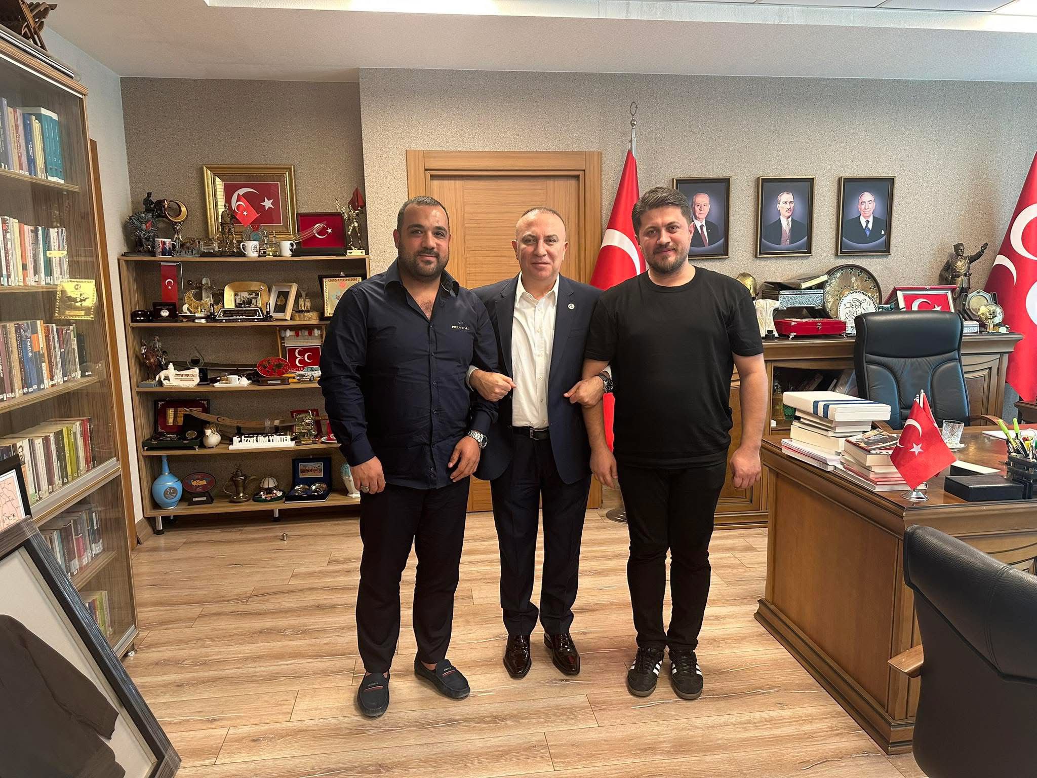 Kahramanmaraşlı iş insanı ve Milliyetçi Hareket Partisi (MHP) gönüllüsü Blueland