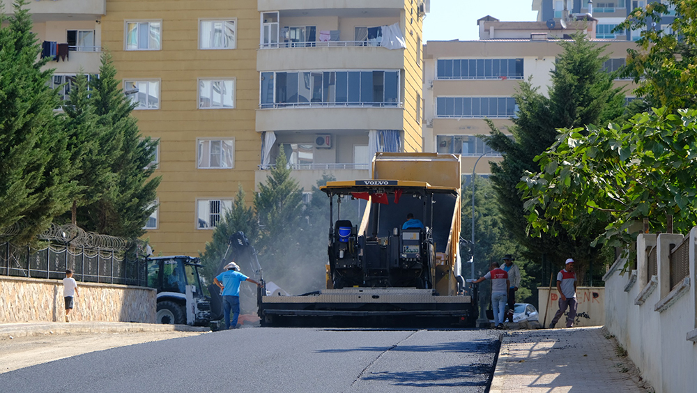Onikişubat Belediyesi, ilçenin ulaşım altyapısını çağın gerekliliklerine uygun hale getirmek
