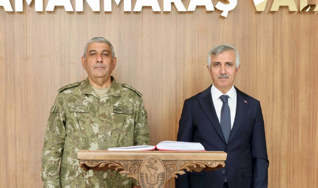 Kahramanmaraş Valisi Mükerrem Ünlüer, 6. Kolordu Komutanı Tümgeneral Mehmet Yasin