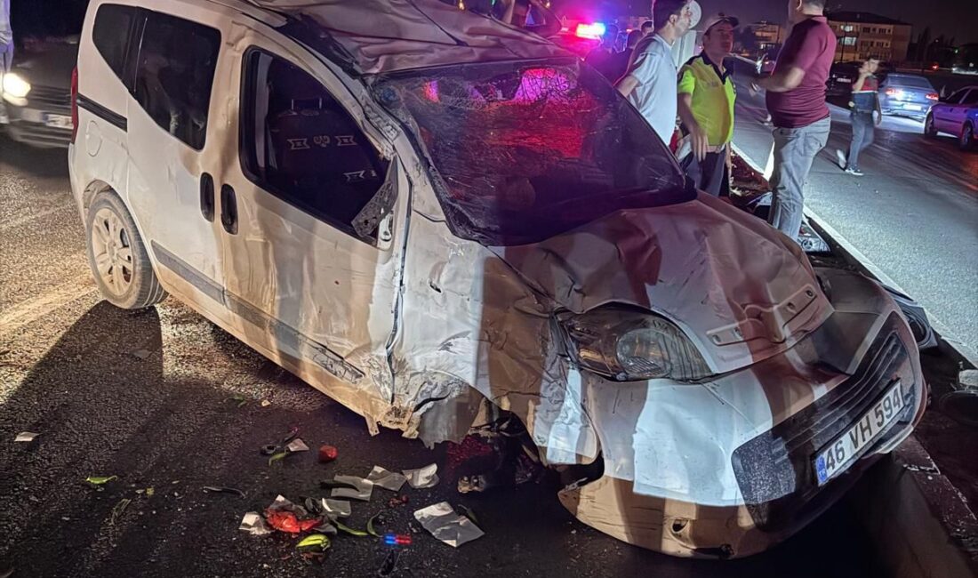 Kahramanmaraş’ın Elbistan ilçesinde meydana gelen iki ayrı trafik kazasında toplam