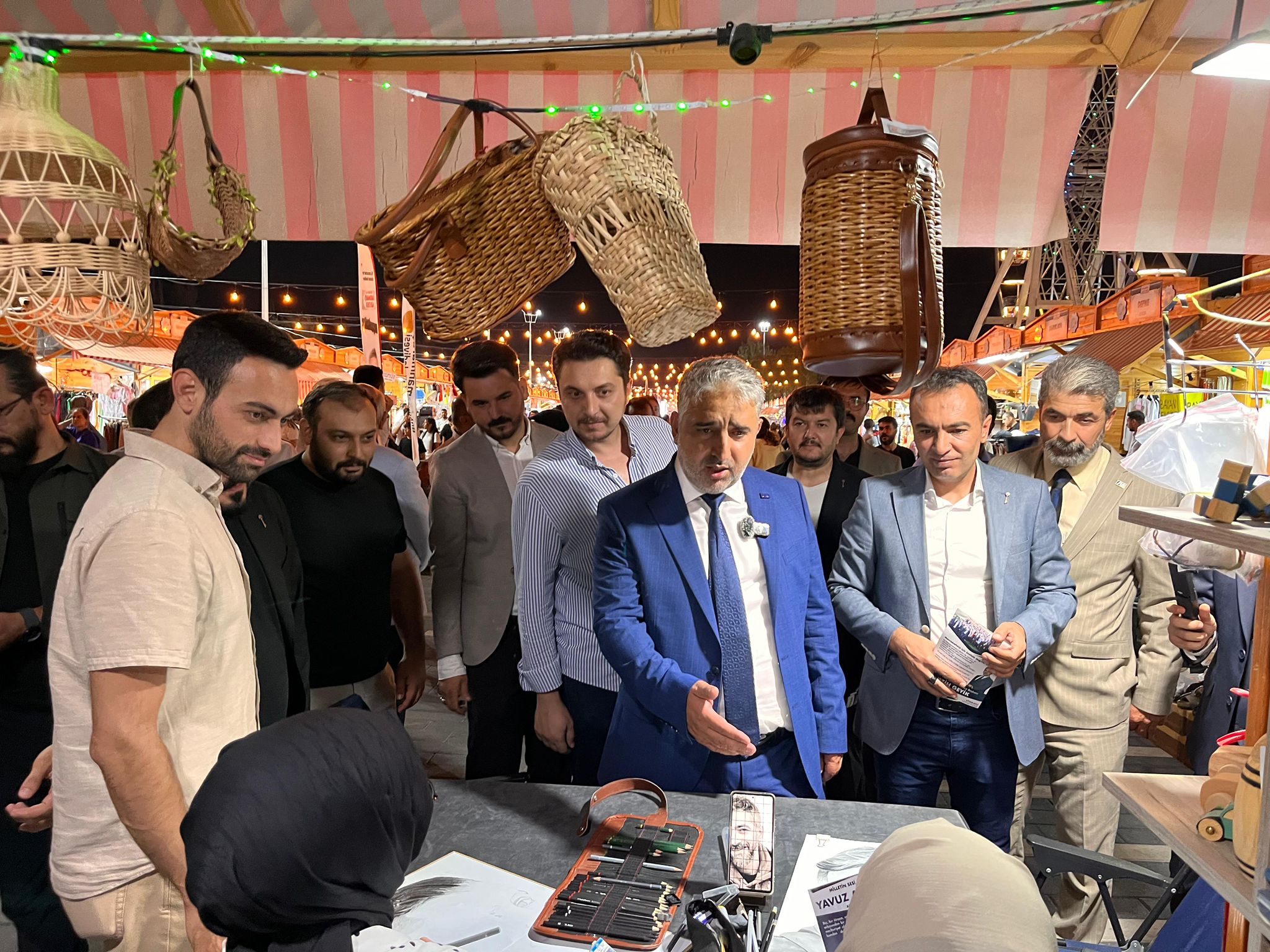 9f063045 9510 42f6 8a14 cbd2beb30fd1