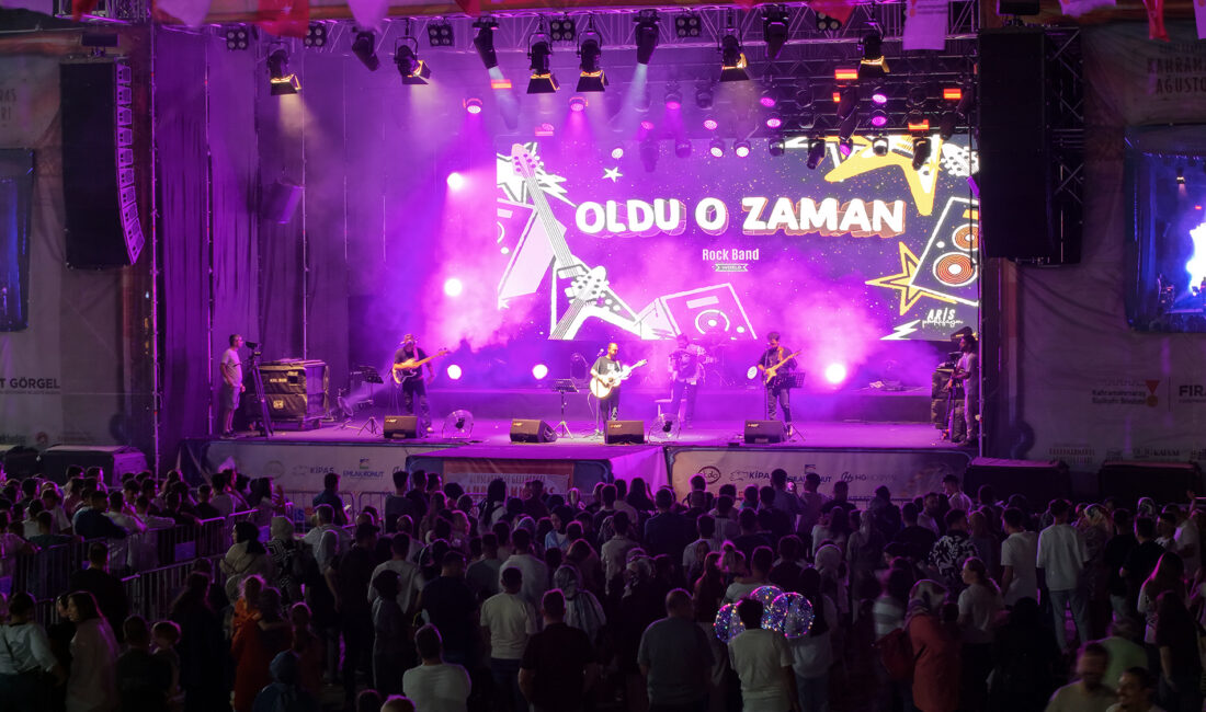Geleneksel Ağustos Fuarı’nın 18’inci gününde sahne alan “Oldu O Zaman”,