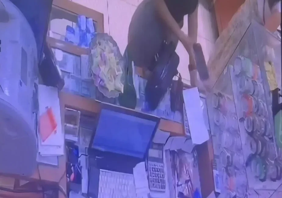 Kahramanmaraş'tan yola çıkarak yüzlerce kilometre yol kat eden iki dolandırıcı,