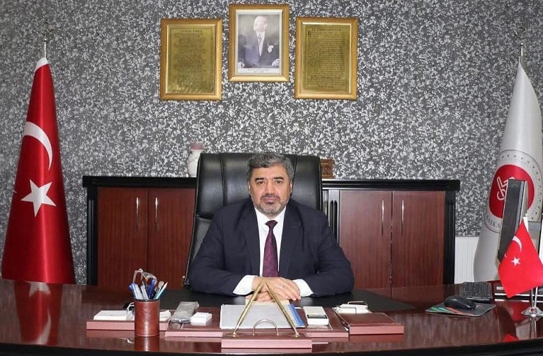 Hatay İl Müftü Yardımcısı olarak görev yaparken Dulkadiroğlu İlçe Müftüsü