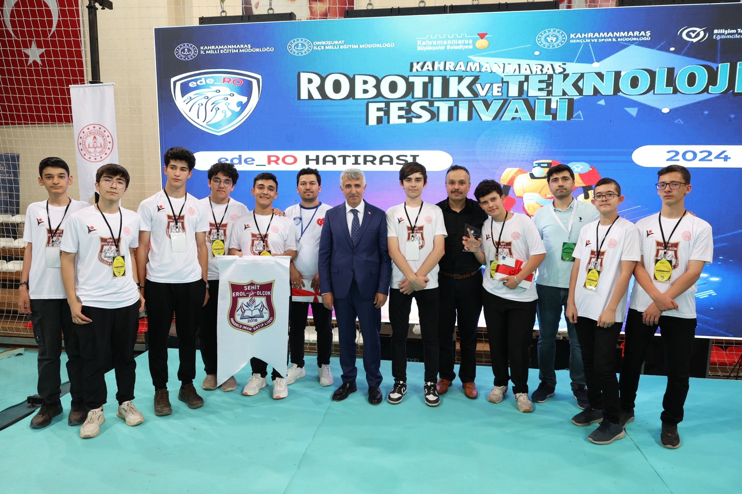 Kahramanmaraş’tan 5 Okul, TEKNOFEST 2025 Finallerinde Yarışacak - Ters ...