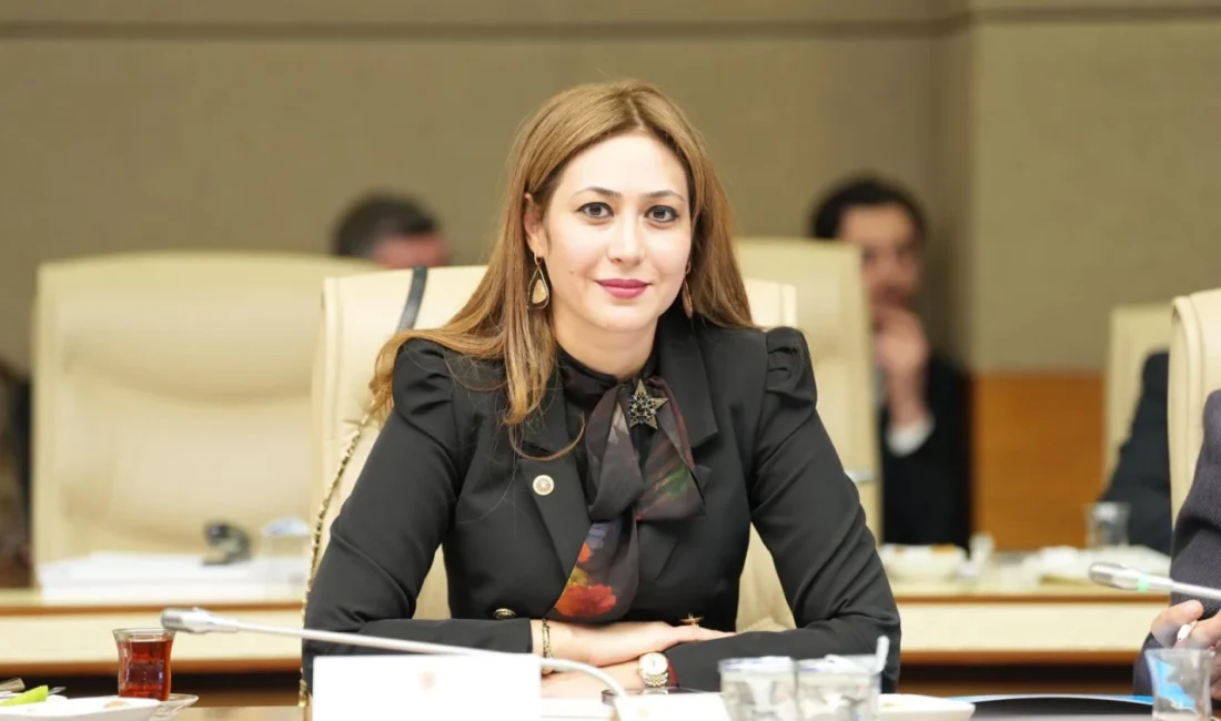 MHP Kahramanmaraş Milletvekili Zuhal Karakoç, deprem sonrası orta hasarlı binalara